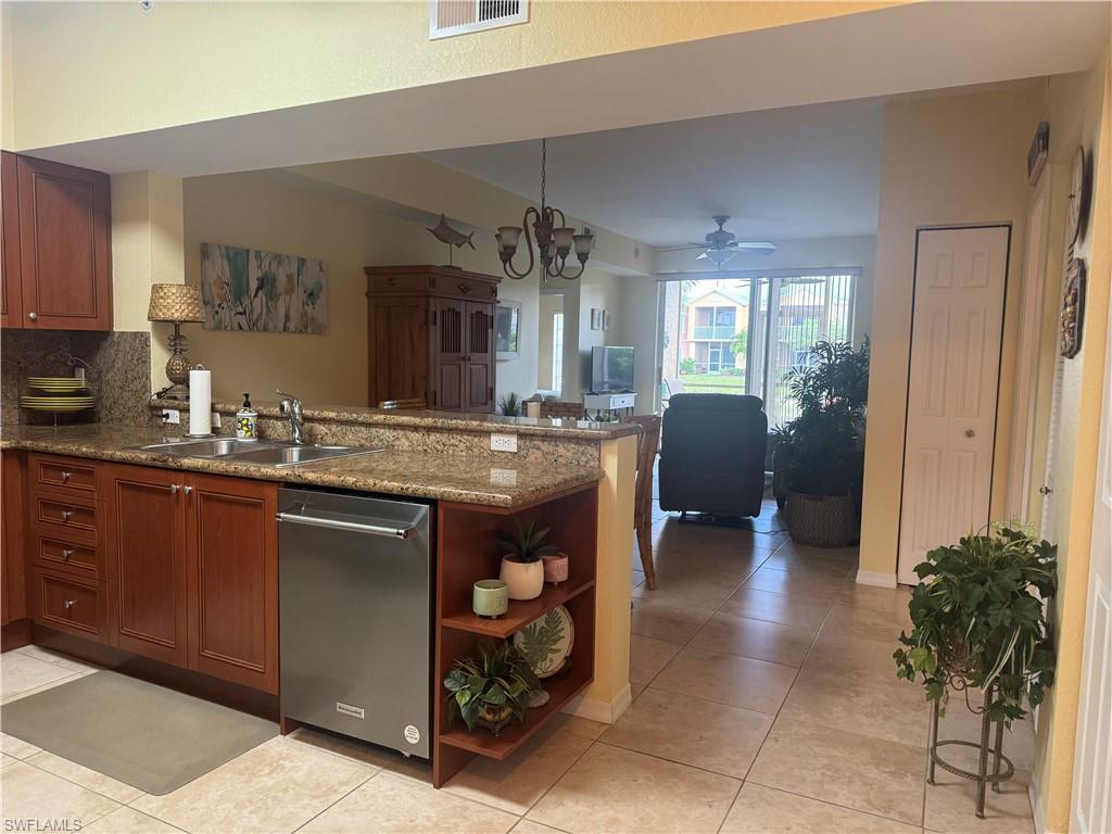 VILLAGIO - Residential Lease