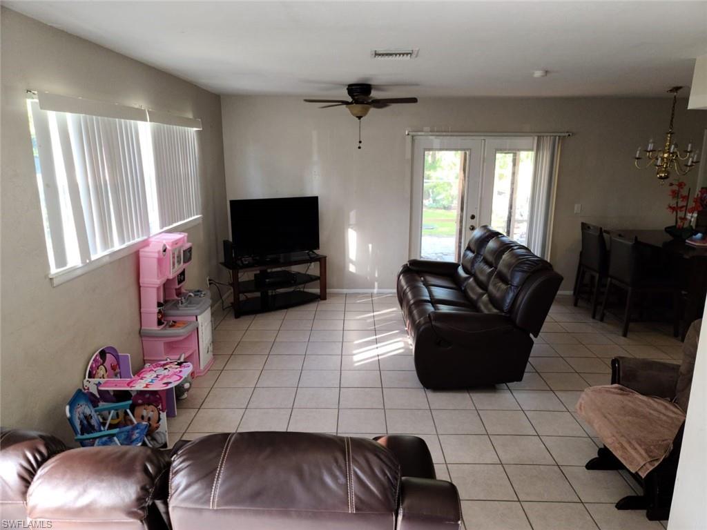 GOLDEN GATE CITY - Residential