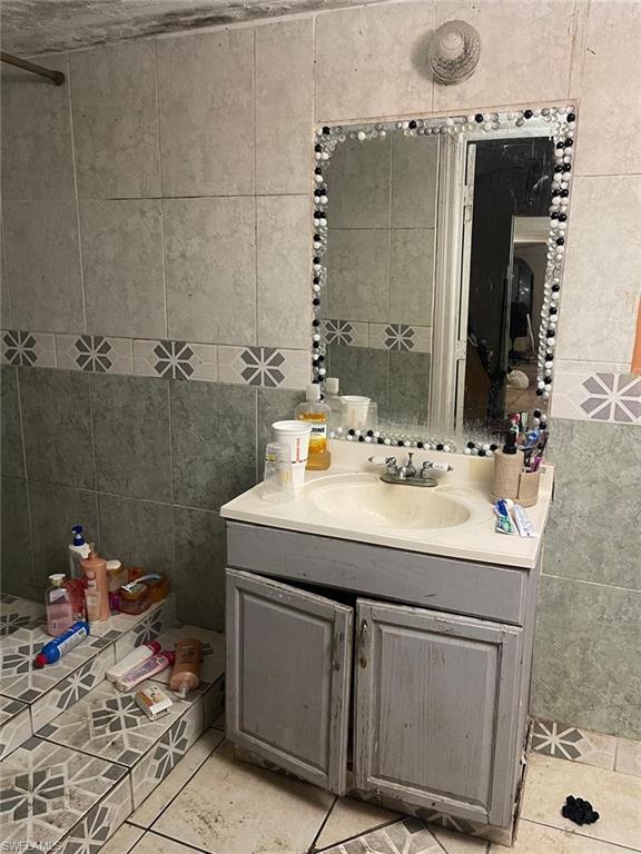 MONTURA RANCH ESTATES - Residential