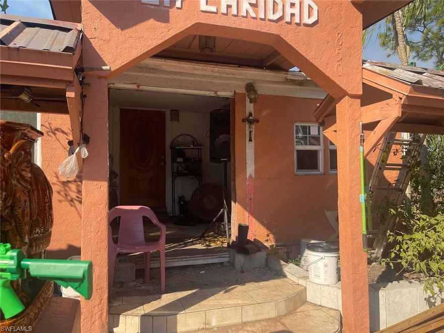 Affordable home in Montura Ranch Estates with tlc needed. Property sits on 1.25 acres fenced in located on the south end of this rural golf-cart and horse-friendly community. 4-bedrooms and 2-bathroom SW with additions, metal roof. Home has chicken coops and a horse corral. Animals can be bought separately or make a deal. Cash offers only. Call and make a deal, schedule your showing today. 1.5 hr from each coast. No city taxes or HOAs paid. This community offers clubhouse and poolhouse free to residents. Seller willing to finance with 80k down.