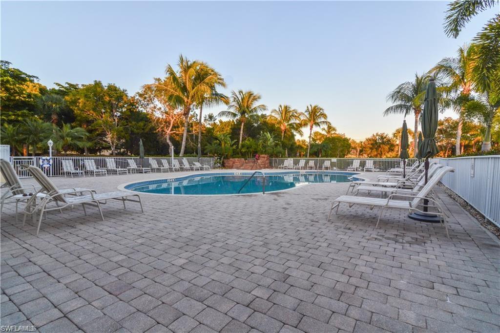 SANIBEL VIEW CONDO - Residential