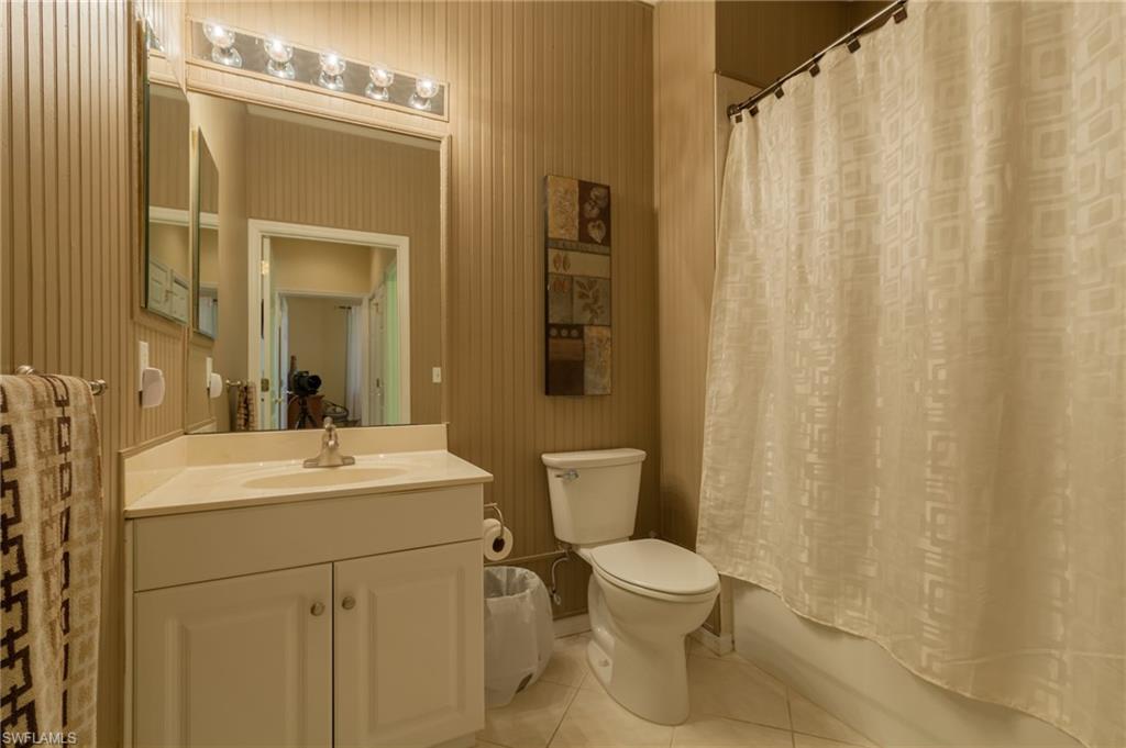 SANIBEL VIEW CONDO - Residential