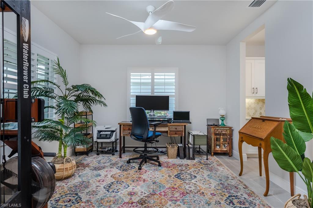 COCONUT COVE - Residential