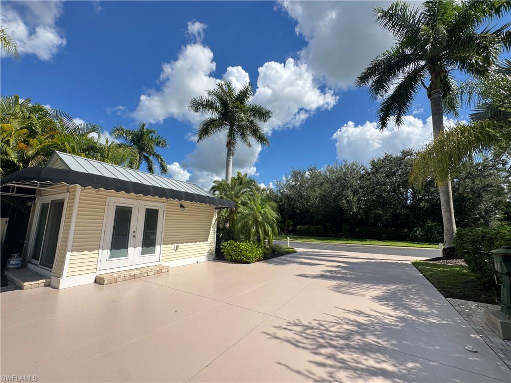 RIVERBEND MOTORCOACH RESORT - Land