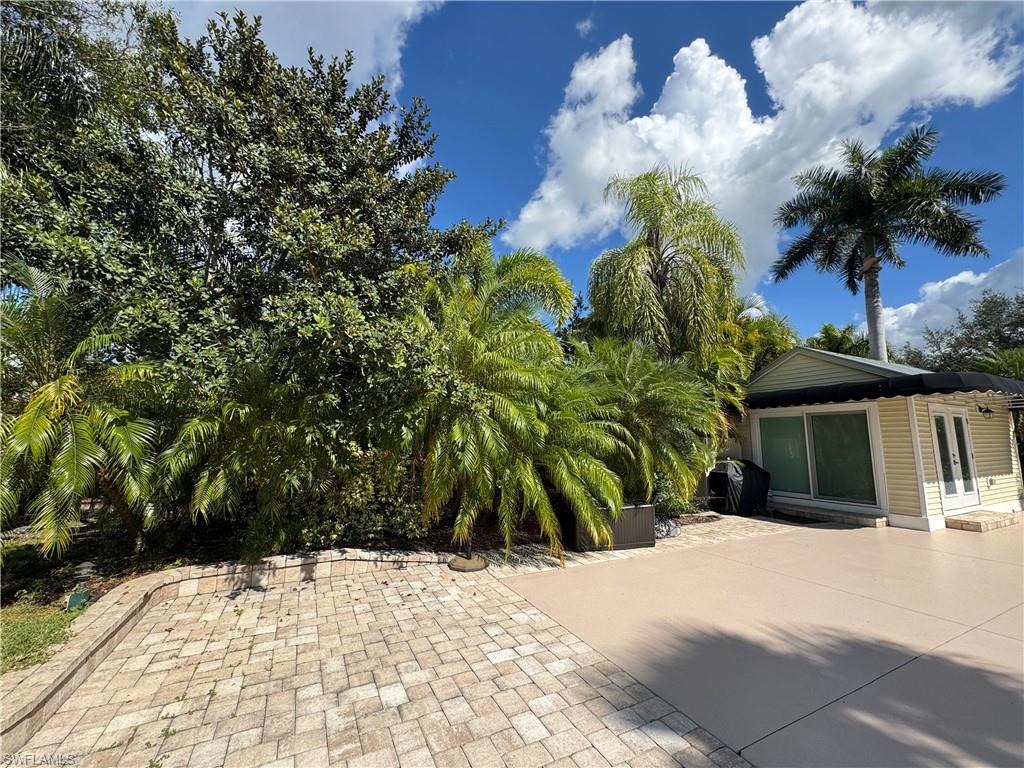 RIVERBEND MOTORCOACH RESORT - Land