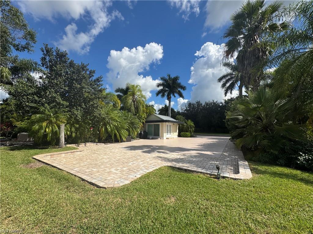 RIVERBEND MOTORCOACH RESORT - Land