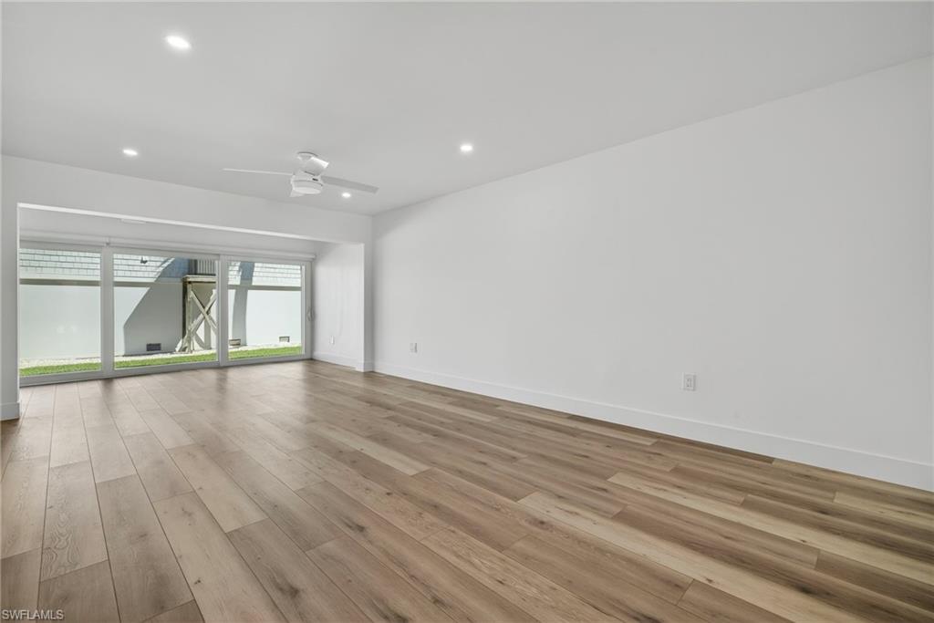 SPANISH CAY CONDO - Residential