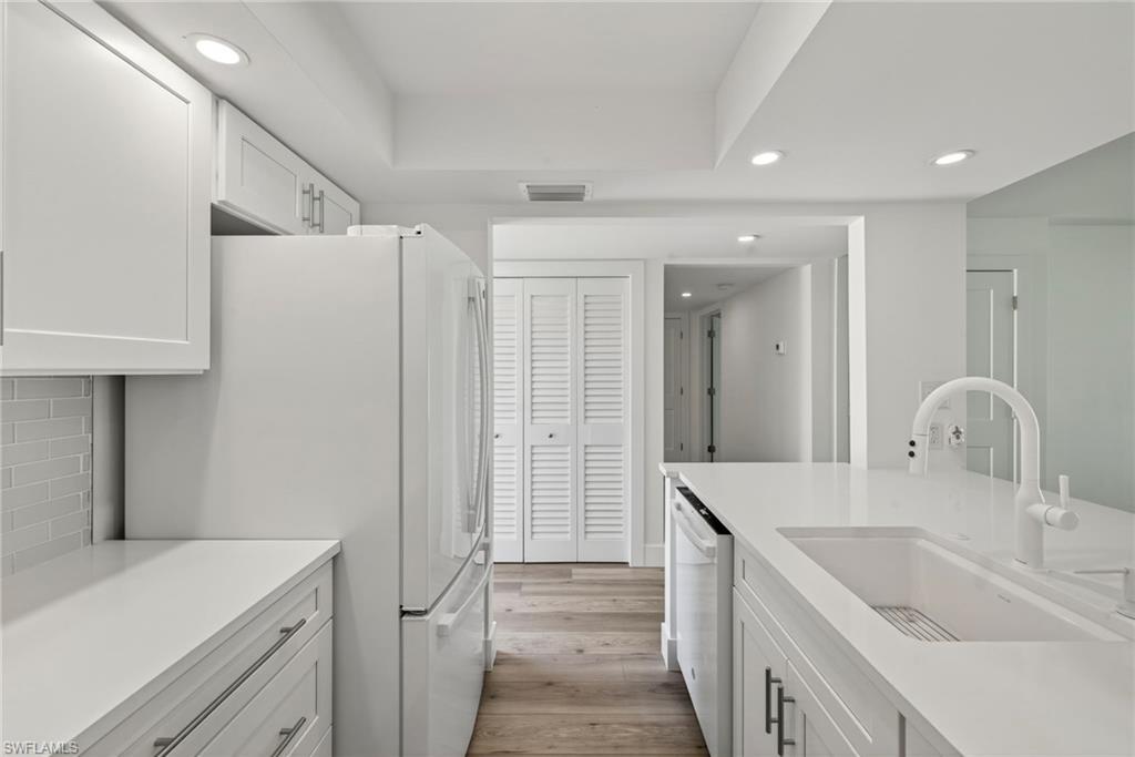 SPANISH CAY CONDO - Residential