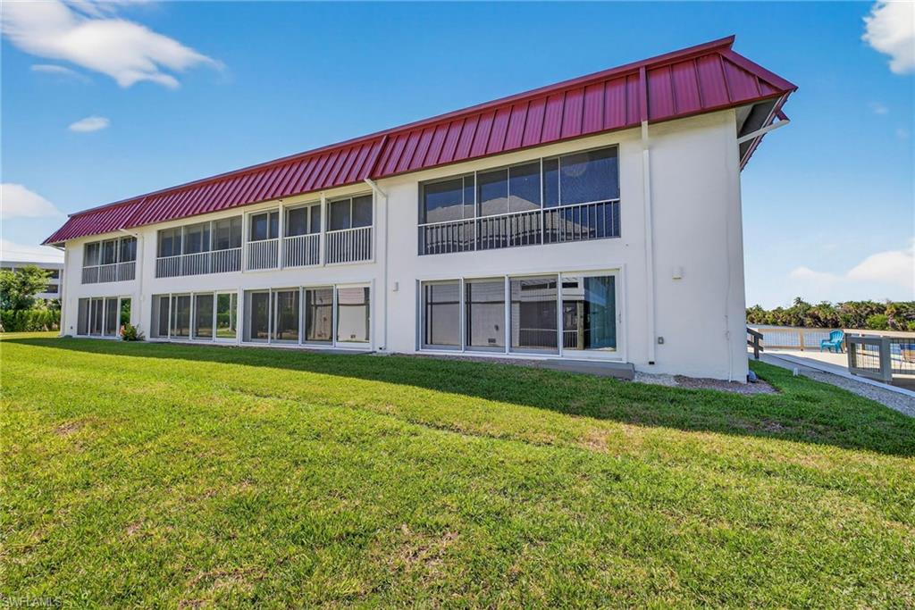 SPANISH CAY CONDO - Residential