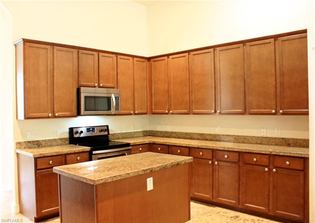 EDENROCK - Residential Lease