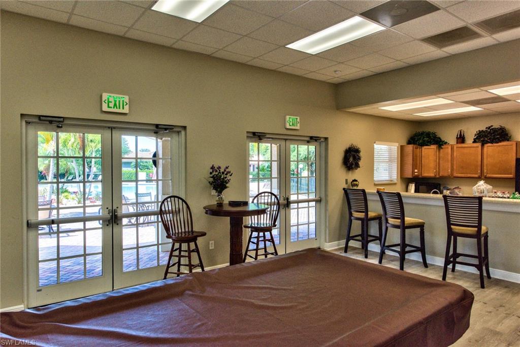 VALENCIA LAKES - Residential Lease