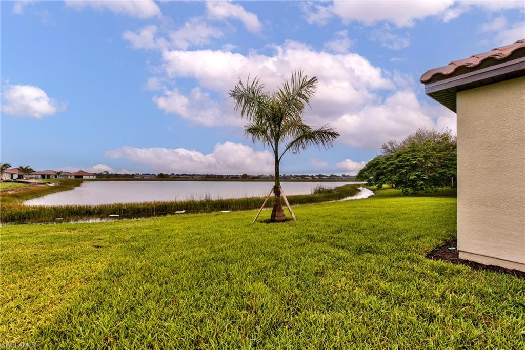 VALENCIA LAKES - Residential Lease