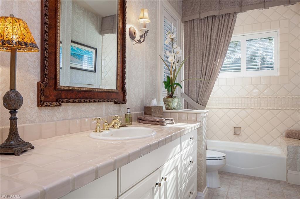 COLLIERS RESERVE - Residential