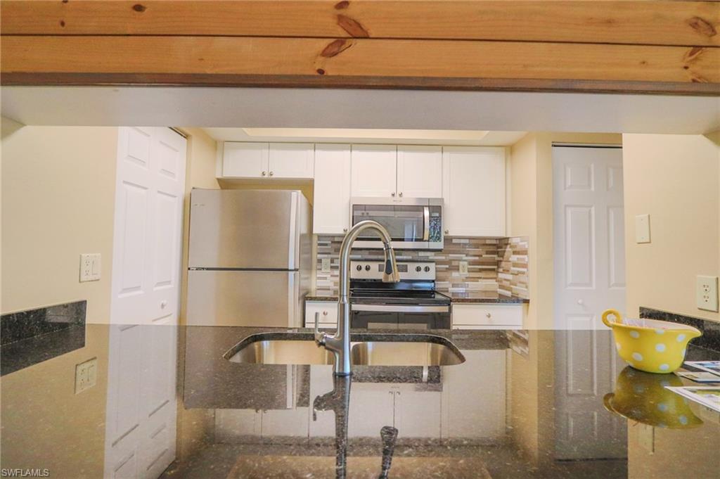 TIMBERWOOD VILLAGE - Residential Lease