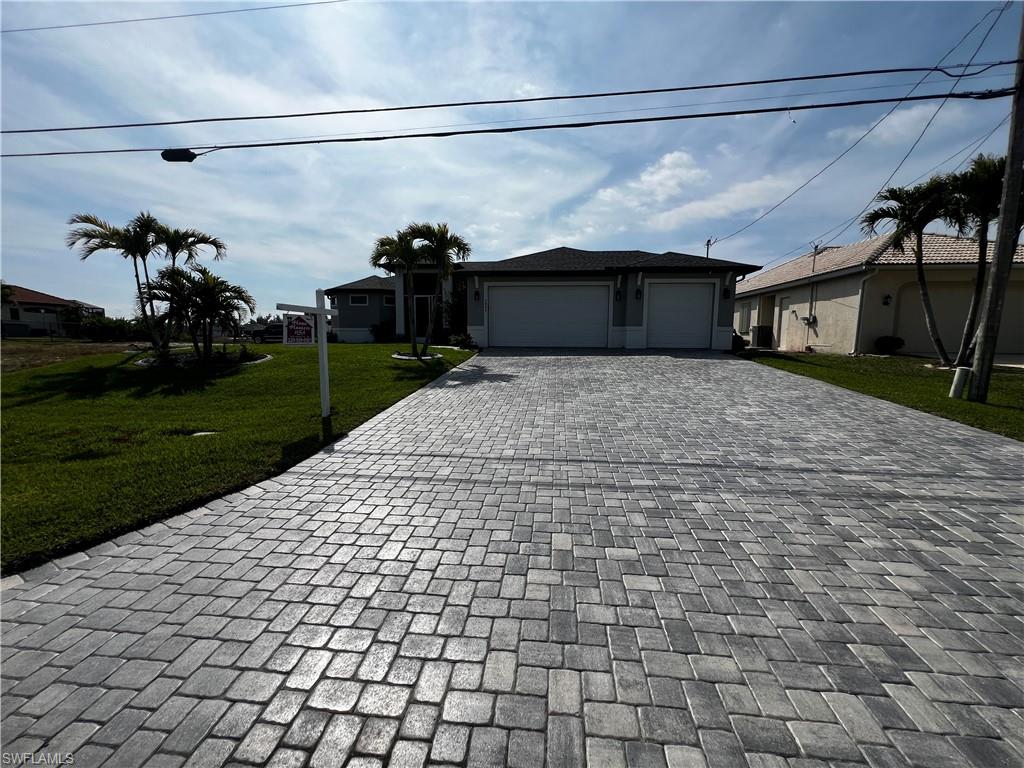 CAPE CORAL - Residential