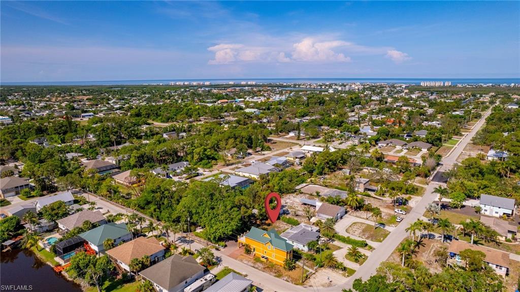 IMPERIAL SHORES - Residential