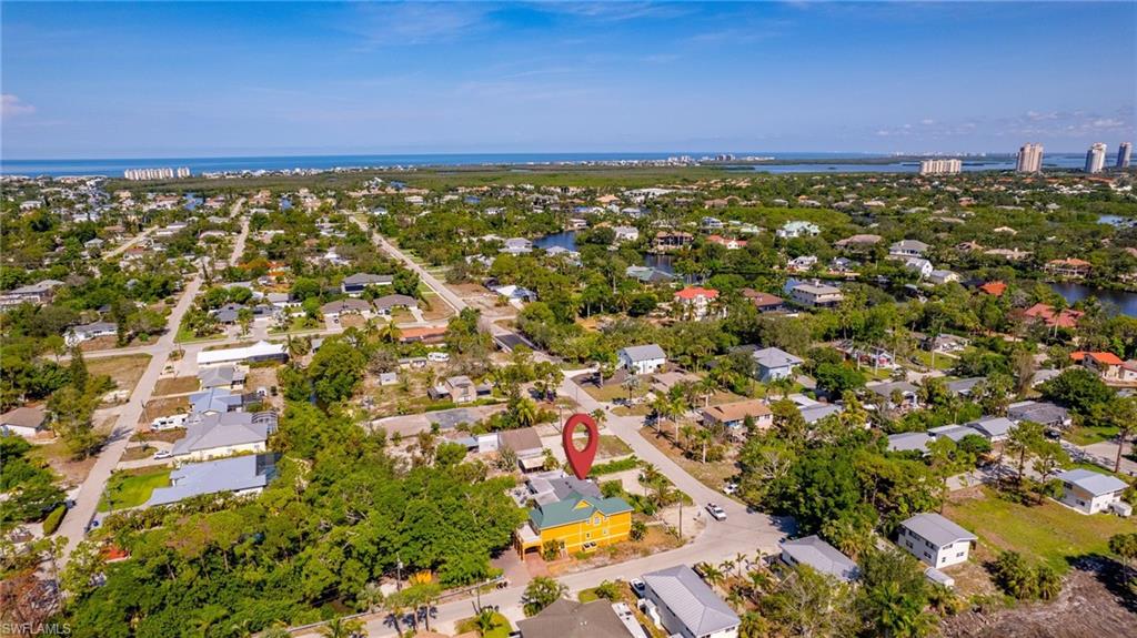 IMPERIAL SHORES - Residential