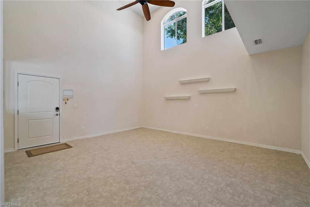 IMPERIAL SHORES - Residential