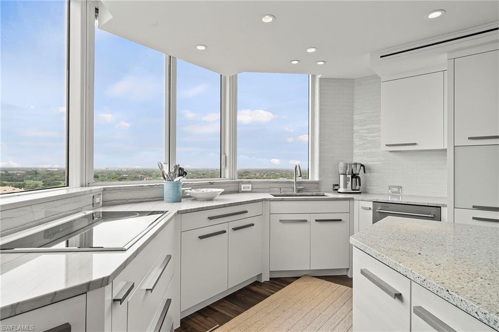 CAP FERRAT - Residential