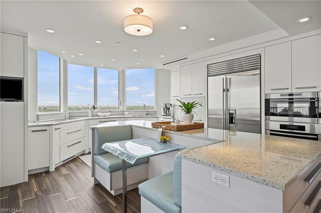 CAP FERRAT - Residential