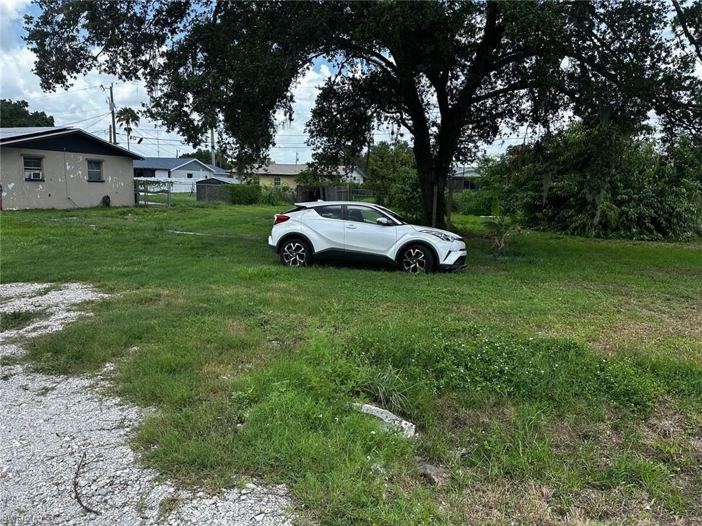 NORTH FORT MYERS - Land