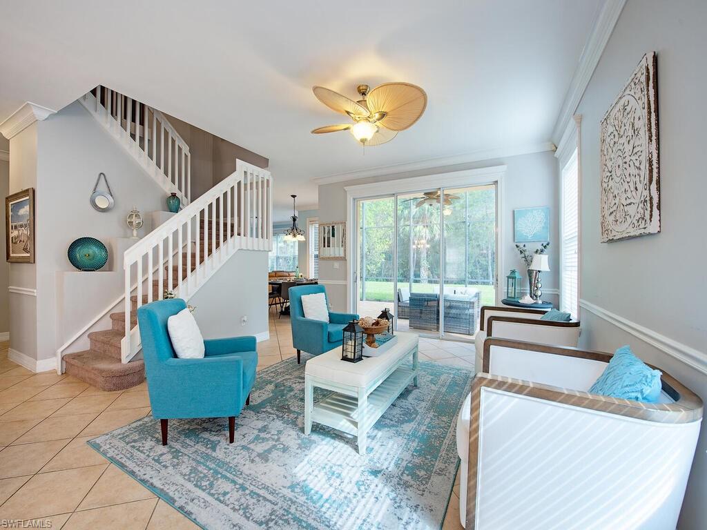 2346 Butterfly Palm DR