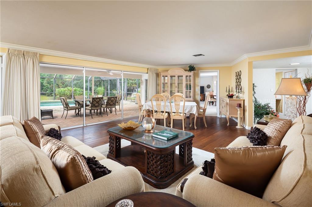 458 Ridge DR