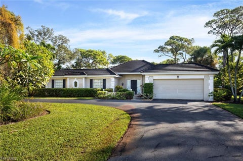 Photo of 458 Ridge DR, NAPLES, FL 34108 (MLS # 226035755)