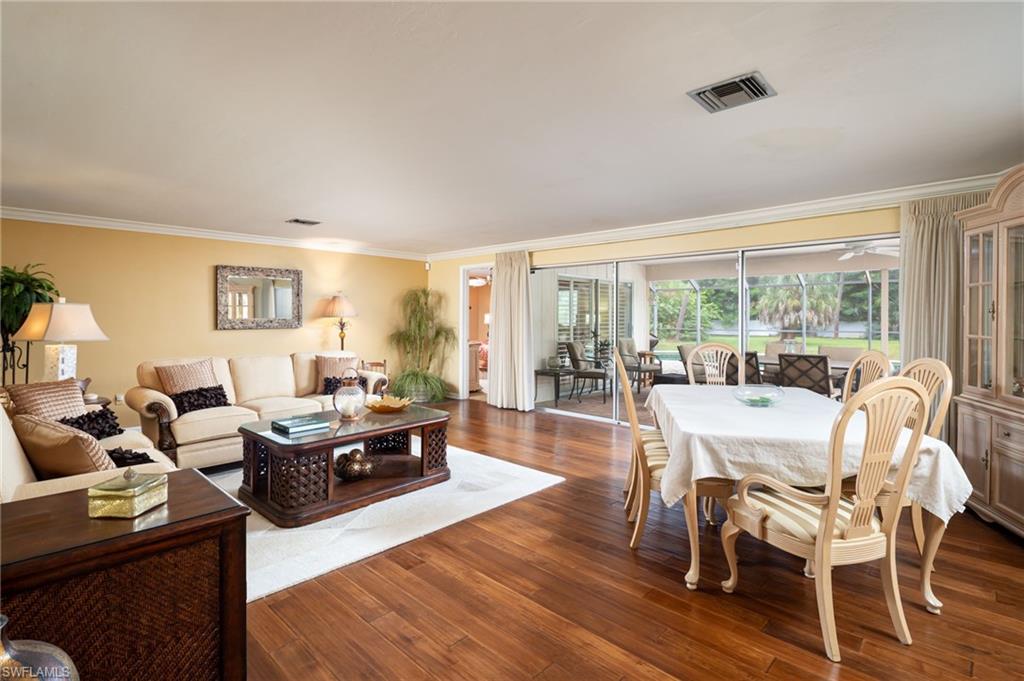 458 Ridge DR