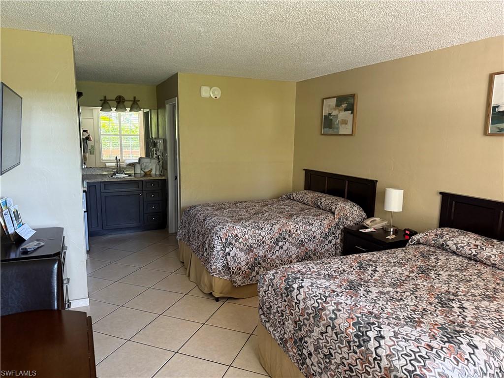 GULFCOAST INN OF NAPLES - Residential