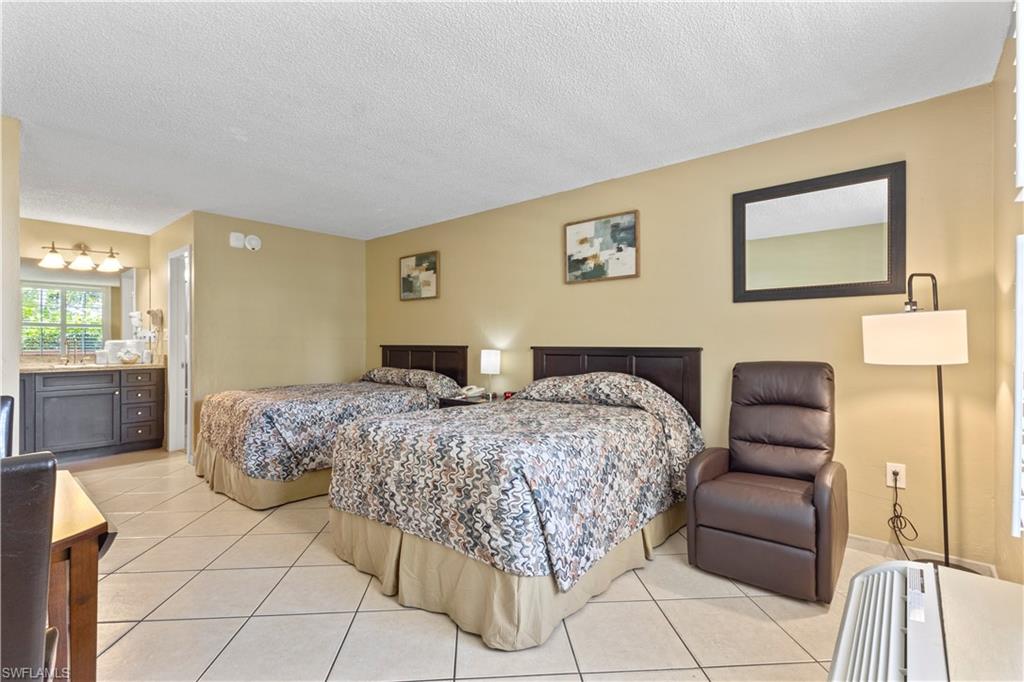 GULFCOAST INN OF NAPLES - Residential