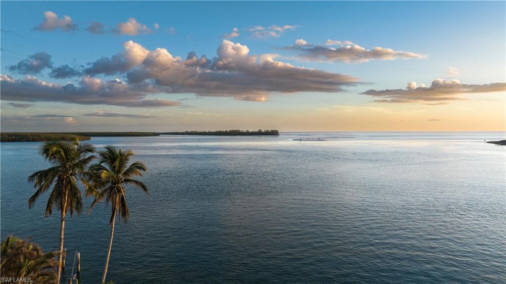 ESTATES - Residential