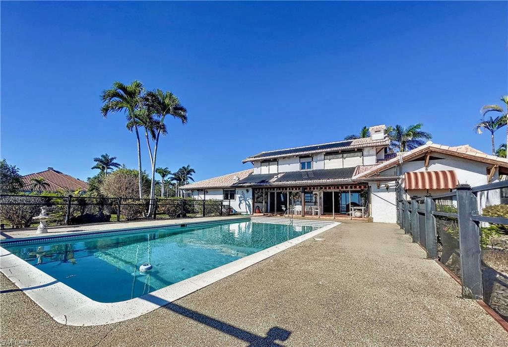 ESTATES - Residential