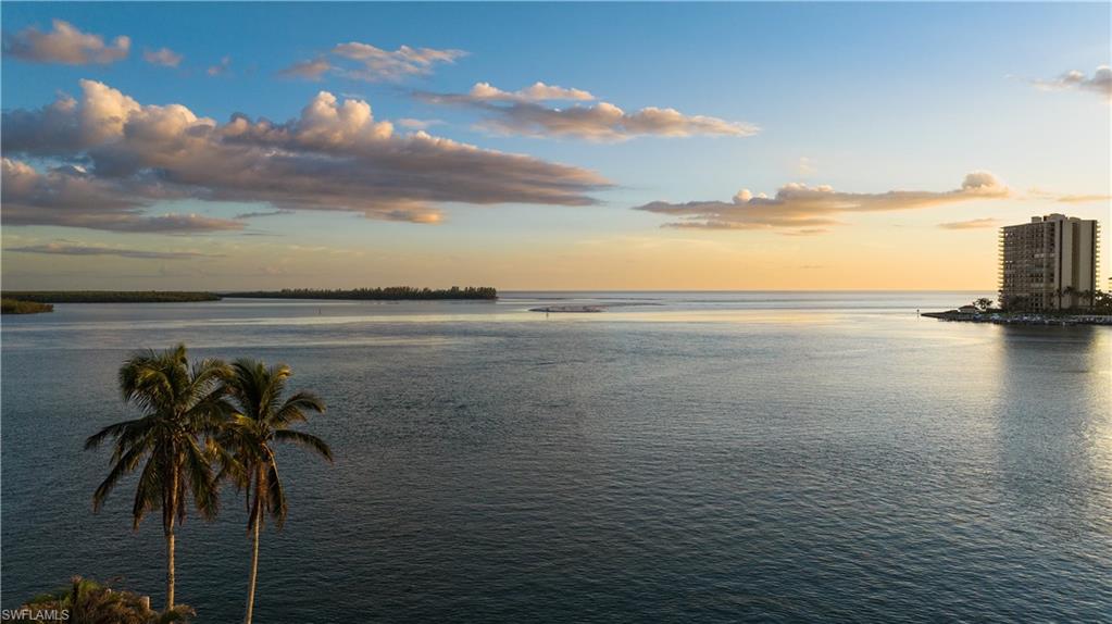 ESTATES - Residential