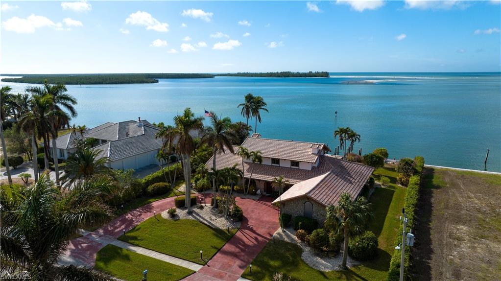 ESTATES - Residential