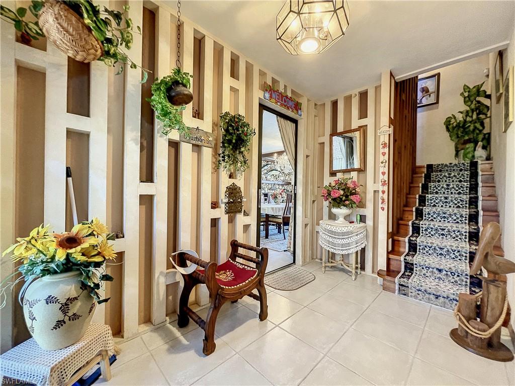 ESTATES - Residential