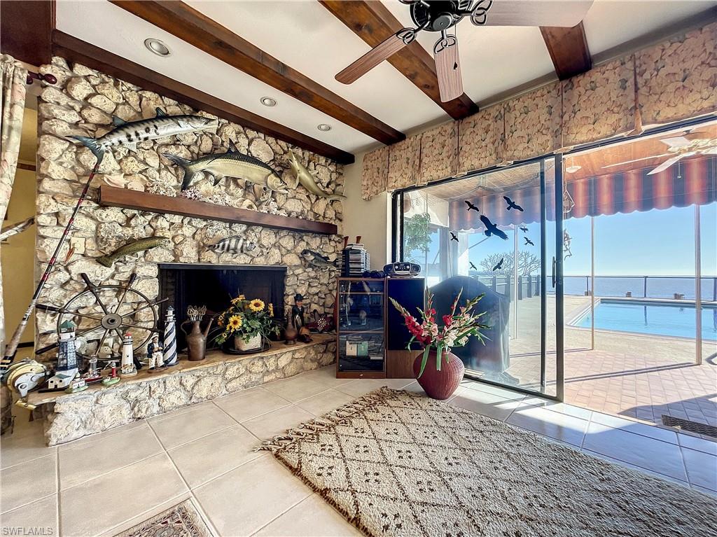 ESTATES - Residential