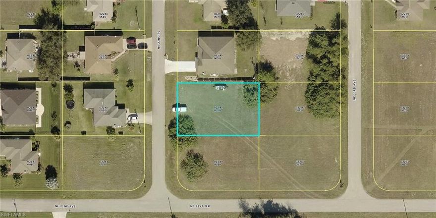 Perfect lot to build your dream home! This property is centrally located in NE Cape Coral across from many waterfront homes. Just minutes to Pine Island Road and US-41 with tons of restaurants and shopping in the immediate area. Easy access to Fort Myers and I-75.