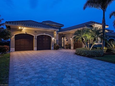 2975 Cinnamon Bay CIR NAPLES FL 34119