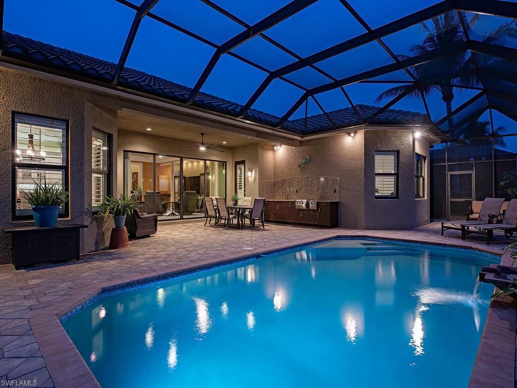 2975 Cinnamon Bay CIR