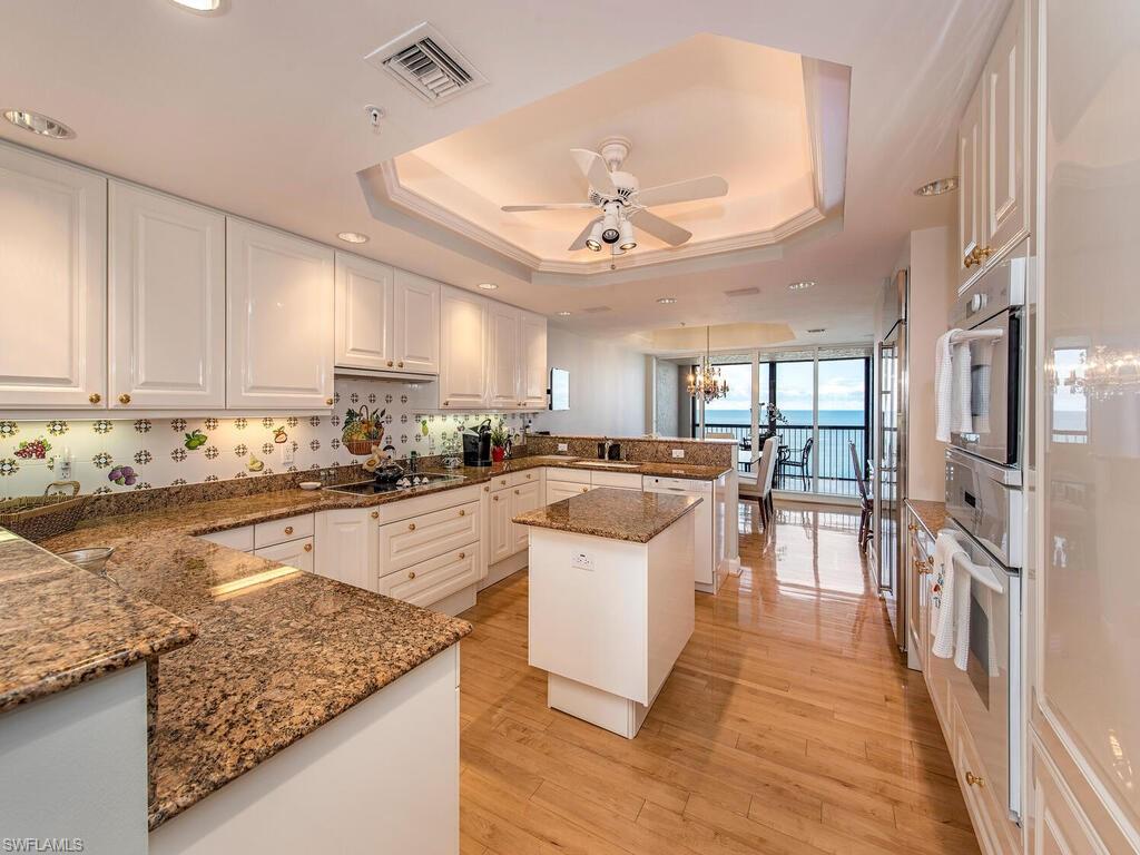 BILTMORE AT BAY COLONY - Residential