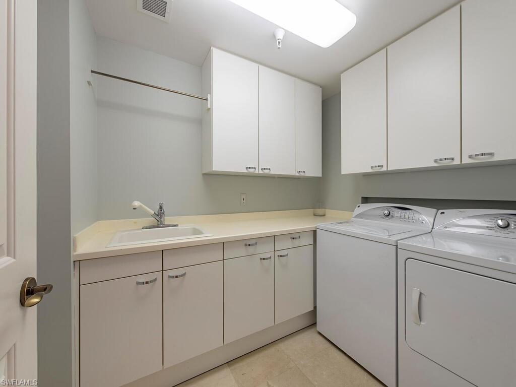 BILTMORE AT BAY COLONY - Residential