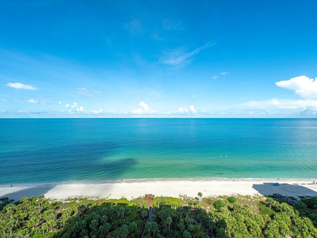 BILTMORE AT BAY COLONY - Residential