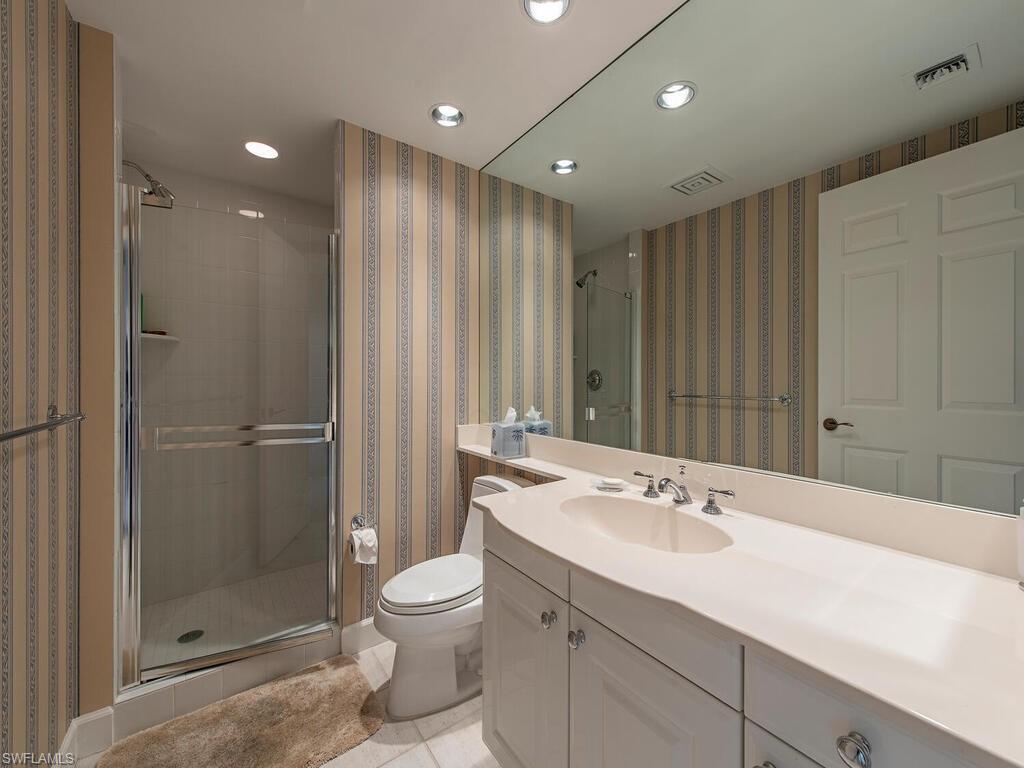 BILTMORE AT BAY COLONY - Residential