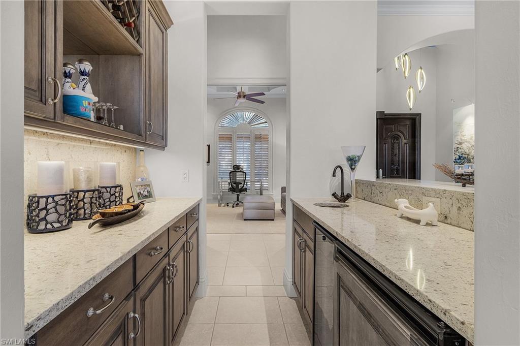 KENSINGTON GARDENS - Residential