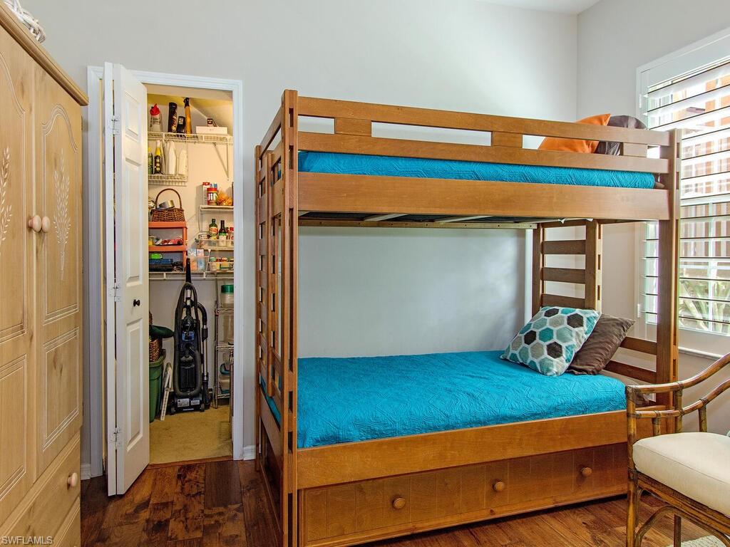 CYPRESS COVE - Residential