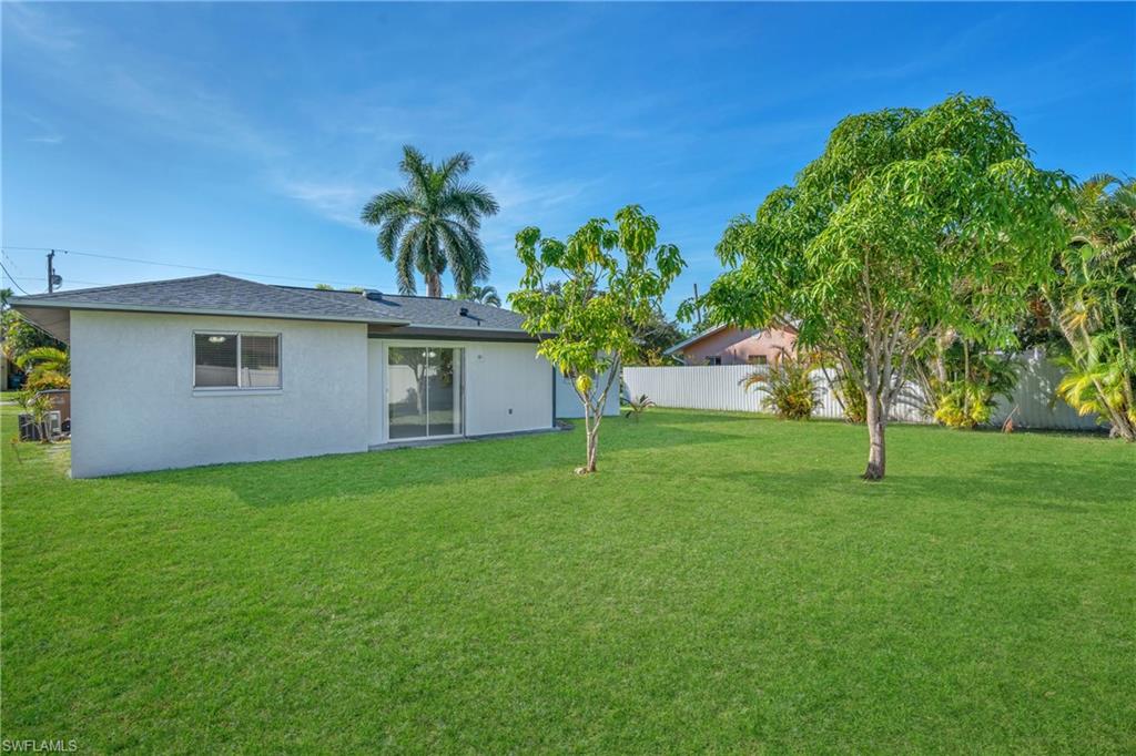 CAPE CORAL - Residential