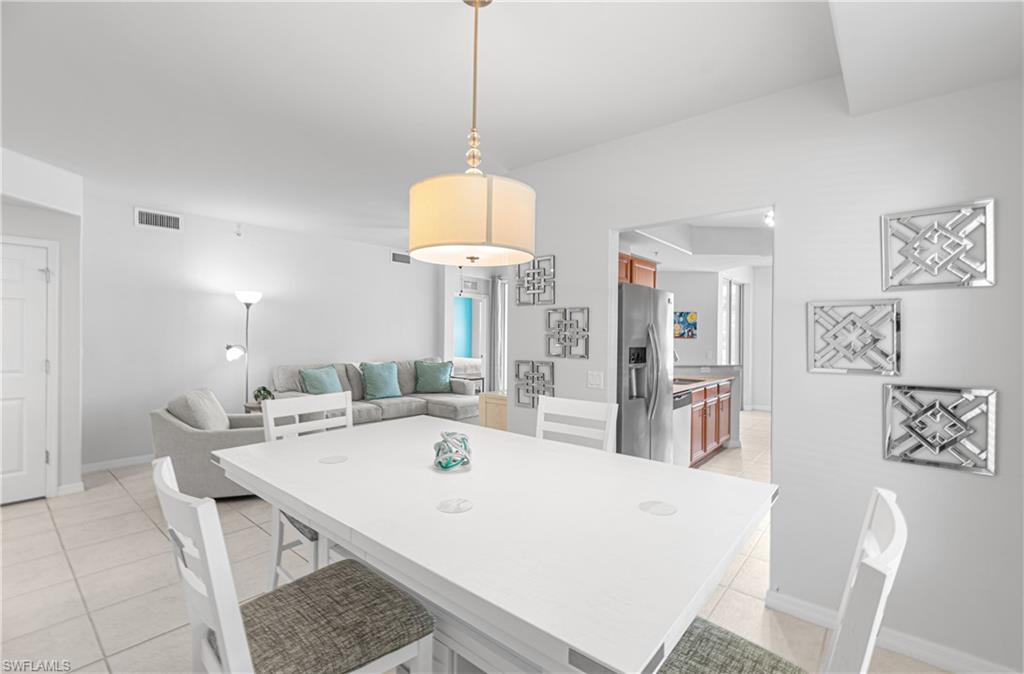 SABAL POINTE - Residential