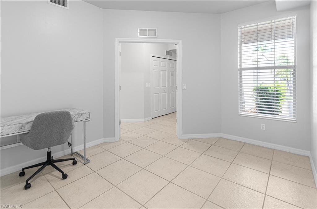 SABAL POINTE - Residential