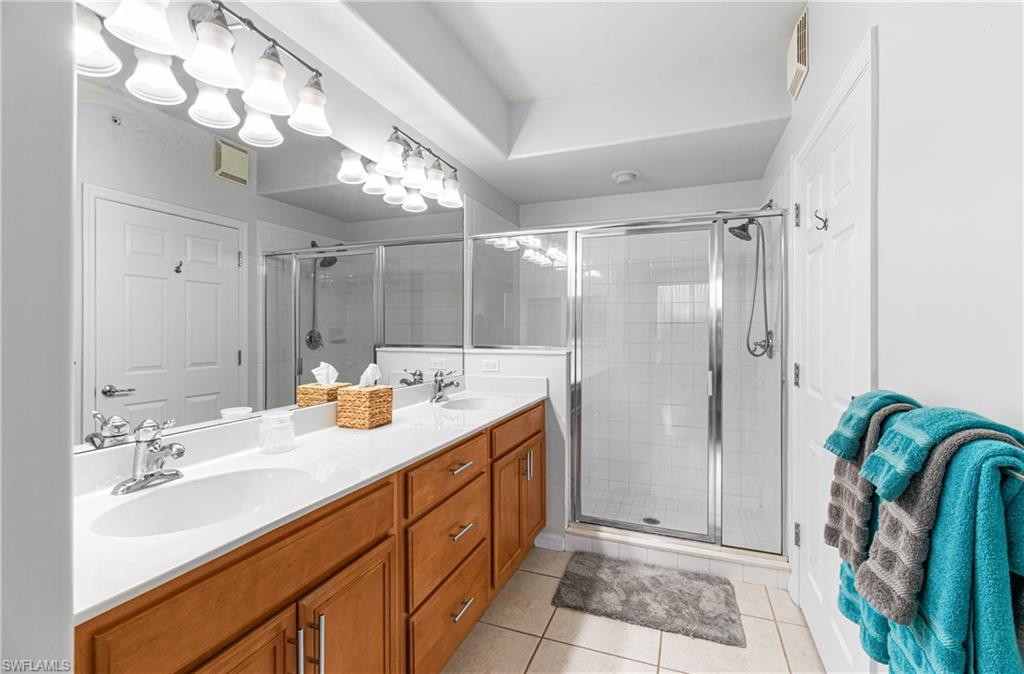 SABAL POINTE - Residential